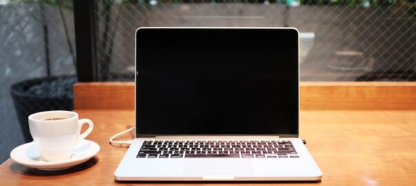 5 façons d'utiliser l'intelligence artificielle pour améliorer la gestion des contrats commerciaux dans les PME