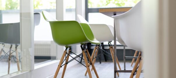 8 étapes pour réussir l'intégration d'un CRM à un environnement hybride de travail dans les TPE et PME