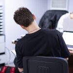 Comment les PME peuvent utiliser l’automatisation pour améliorer la gestion des suivis de relance client et optimiser leur taux de conversion