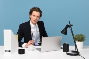 Comment les assistants vocaux boostent la gestion des tâches commerciales dans les TPE/PME