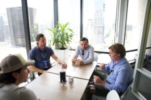 Comment optimiser la gestion des relations clients en TPE/PME grâce à l'automatisation intelligente