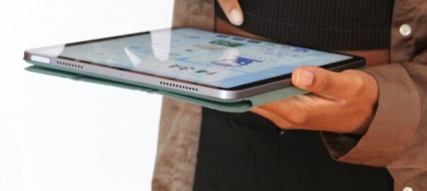 Comment l'adoption d'un CRM centré sur la mobilité transforme la gestion commerciale dans les petites entreprises